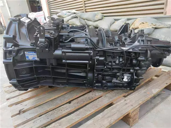 sinotruk howo gearbox WG9725220359