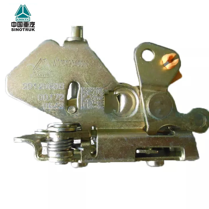 SINOTRUK HOWO truck cab parts Right Door Lock Assy WG1642340015
