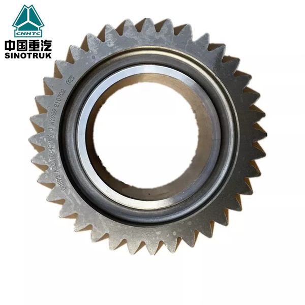 Sinotruk howo truck parts gearbox Main Shaft 3rd Gear AZ2210040403