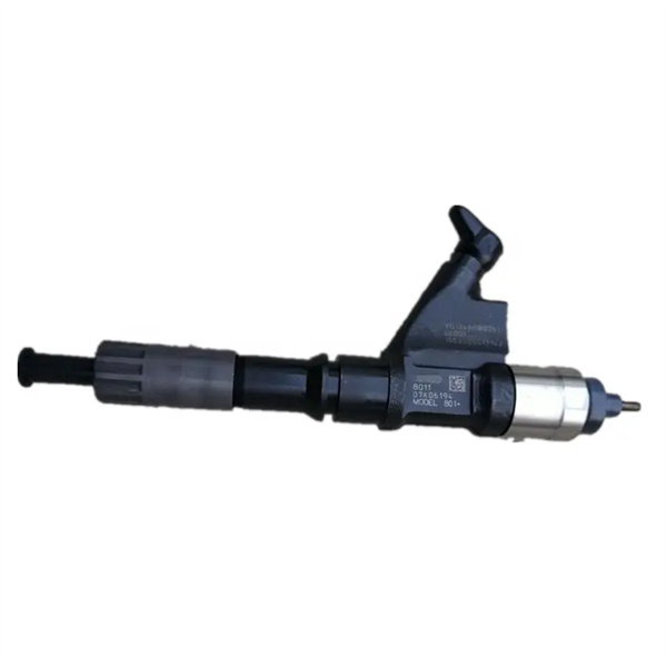 Sinotruk howo parts diesel engine fuel injector VG1246080051 for sale