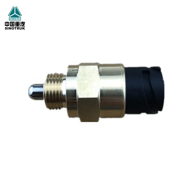 Sinotruk HOWO truck spare parts press switch 811W25503-0244