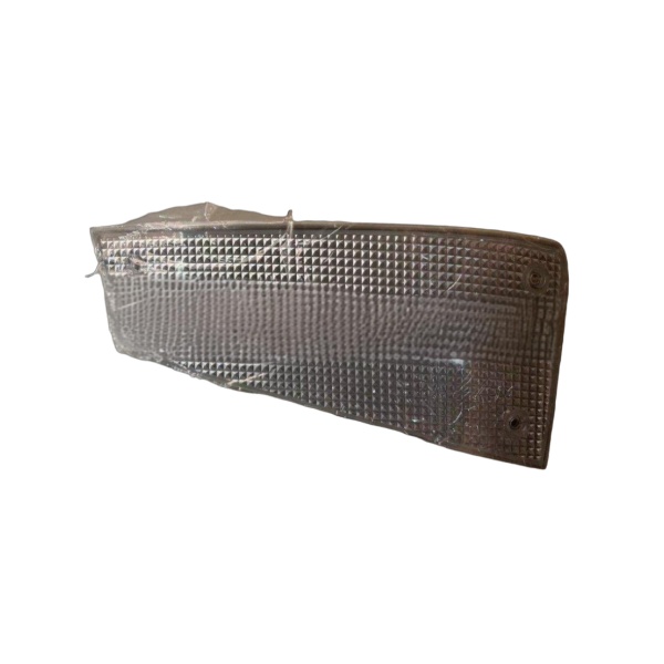 Genuine Sinotruk 812W25260-6004 HOWO T5G Front Sunshade Light Assembly – OEM LED Cab Light with Anti-UV Housing